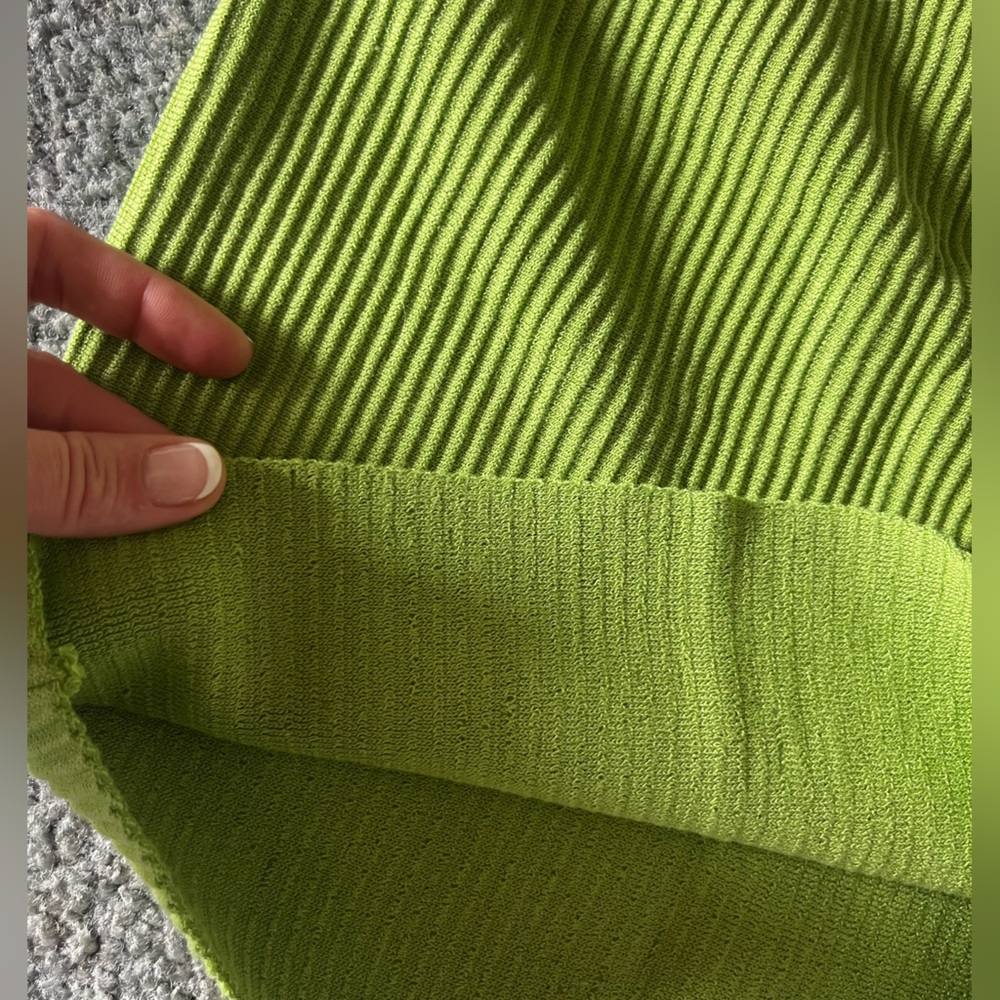Green Ribbed Knit Top - Picture 4 of 4